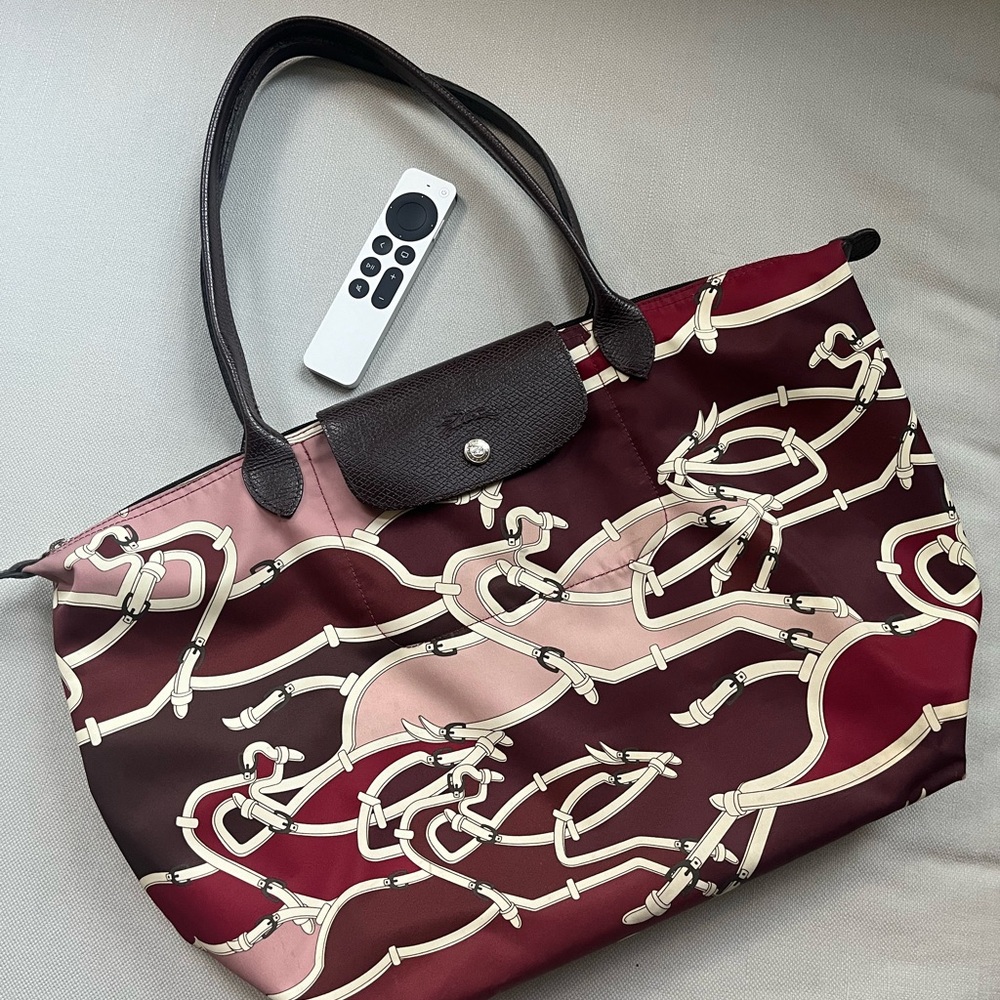 Longchamp Tote Bag in Burgundy and Cream